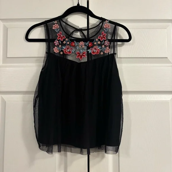 Whimsigoth Black Top with Floral Embroidery - Picture 1 of 6